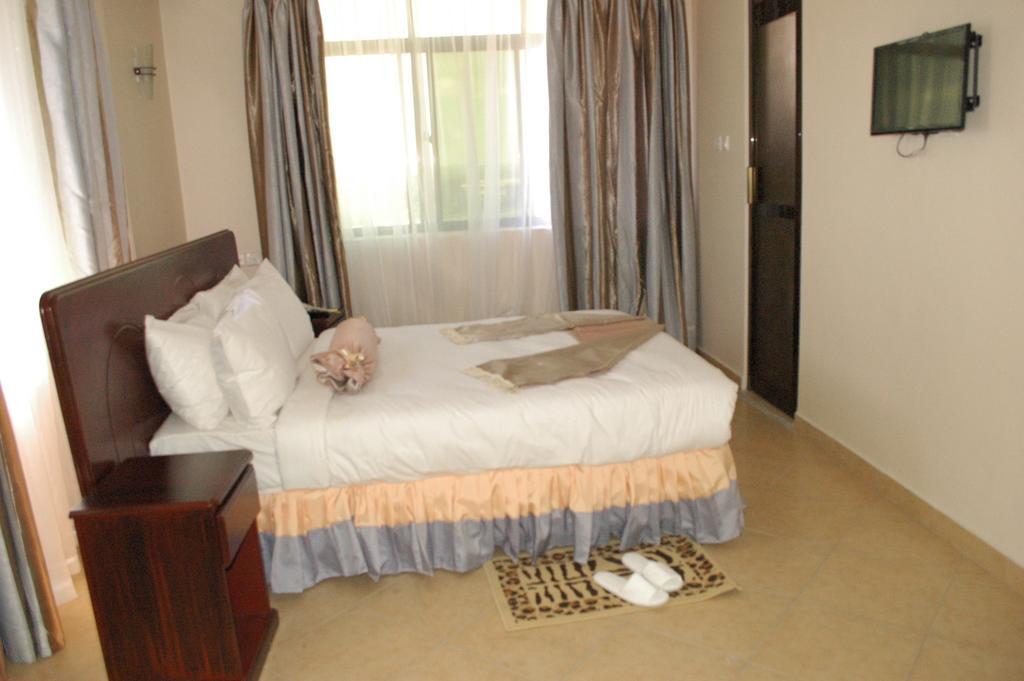 Grace Land Hotel Arusha Room photo